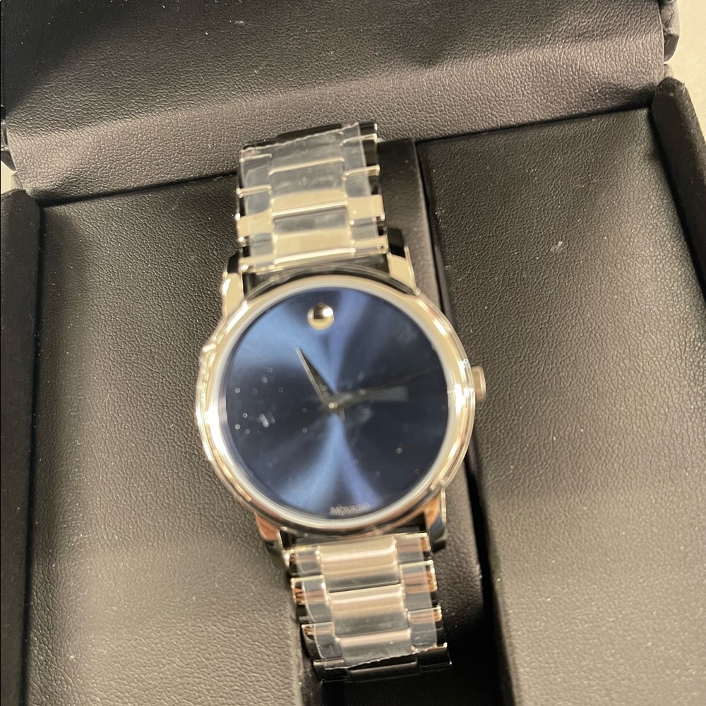 Movado Alert 💙